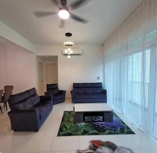 Lee Batu Ferringhi Condominium