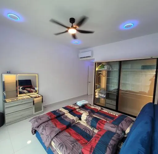 Lee Batu Ferringhi Condominium