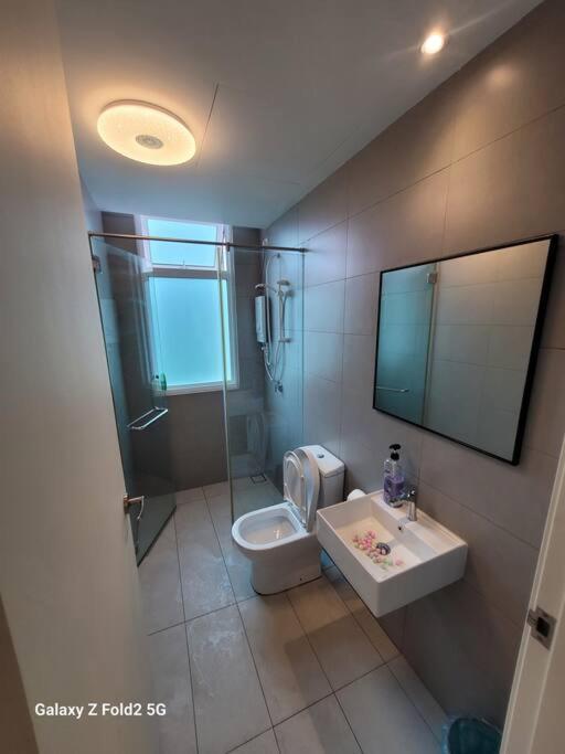 Lee Apartment Batu Ferringhi
