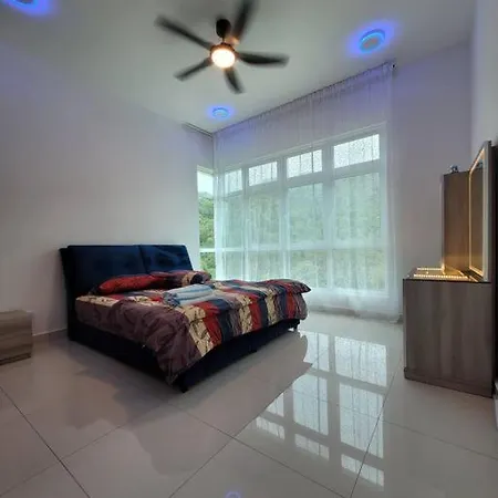 Lee Batu Ferringhi Condominium Exterior photo